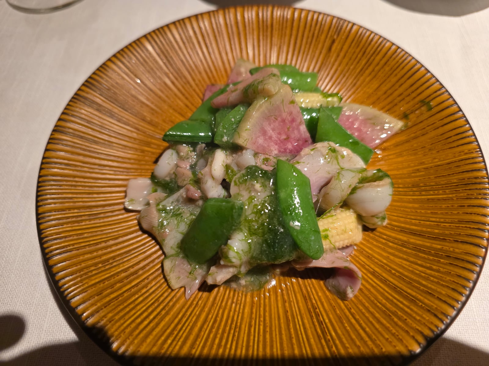 中國飯店 六本木店で味わった野菜を使った一皿