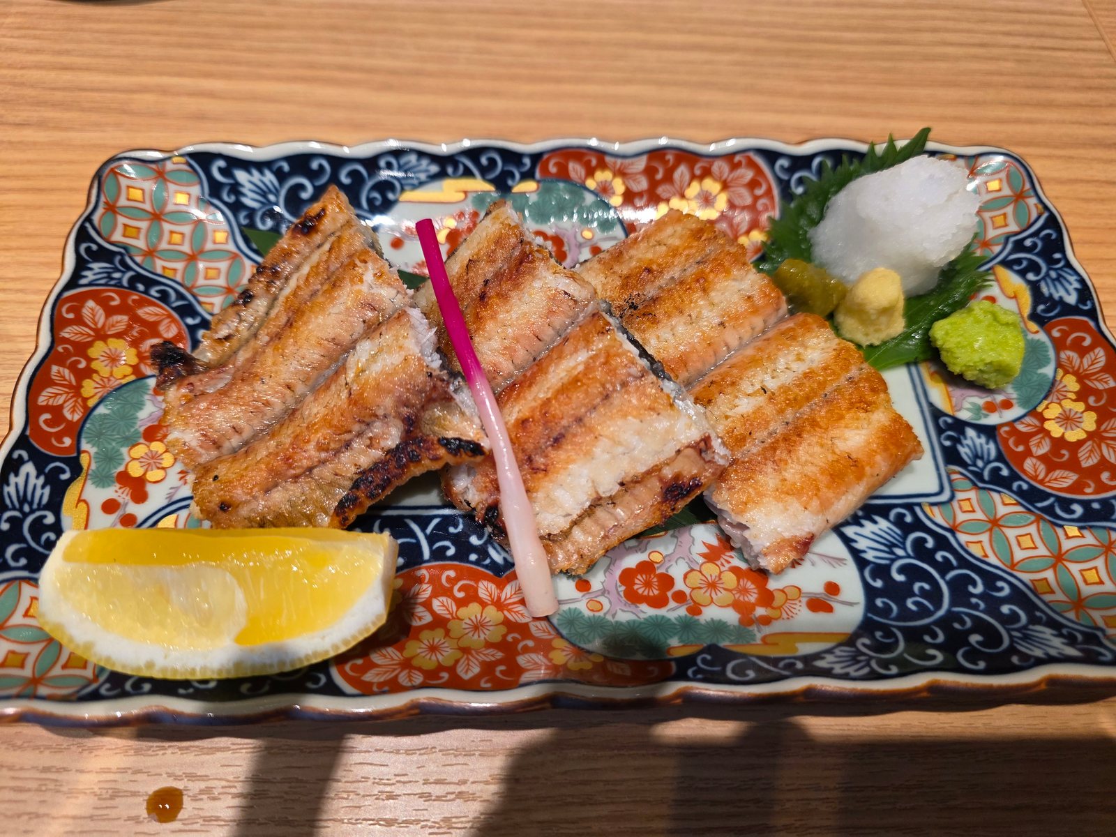 まるや本店 JR名古屋駅店で味わった鰻の白焼き