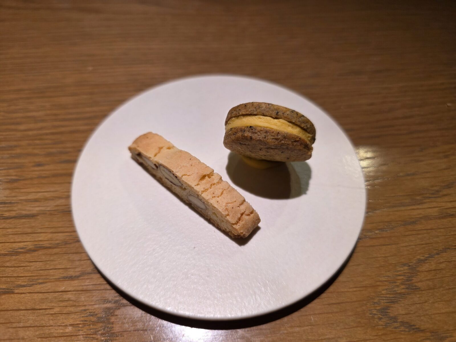 ひまわり食堂2のコースを締めくくる小菓子