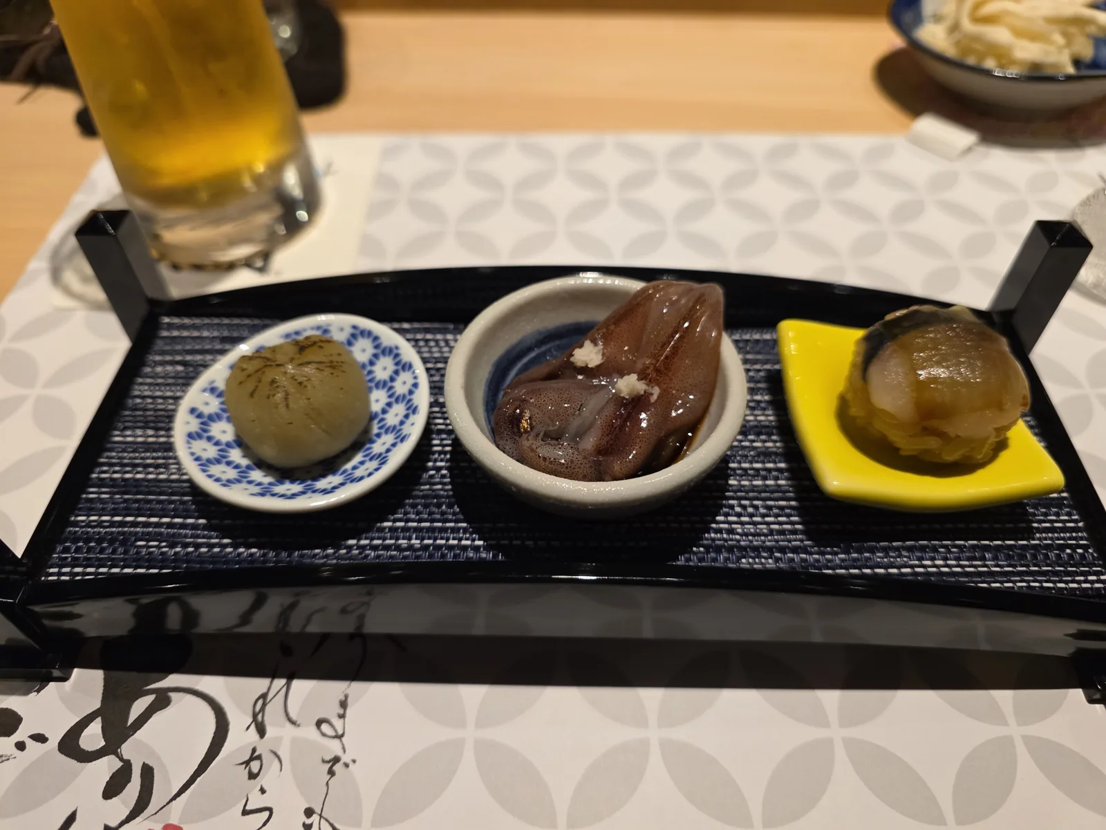 姫沙羅のコース序盤に並んだ小さな料理