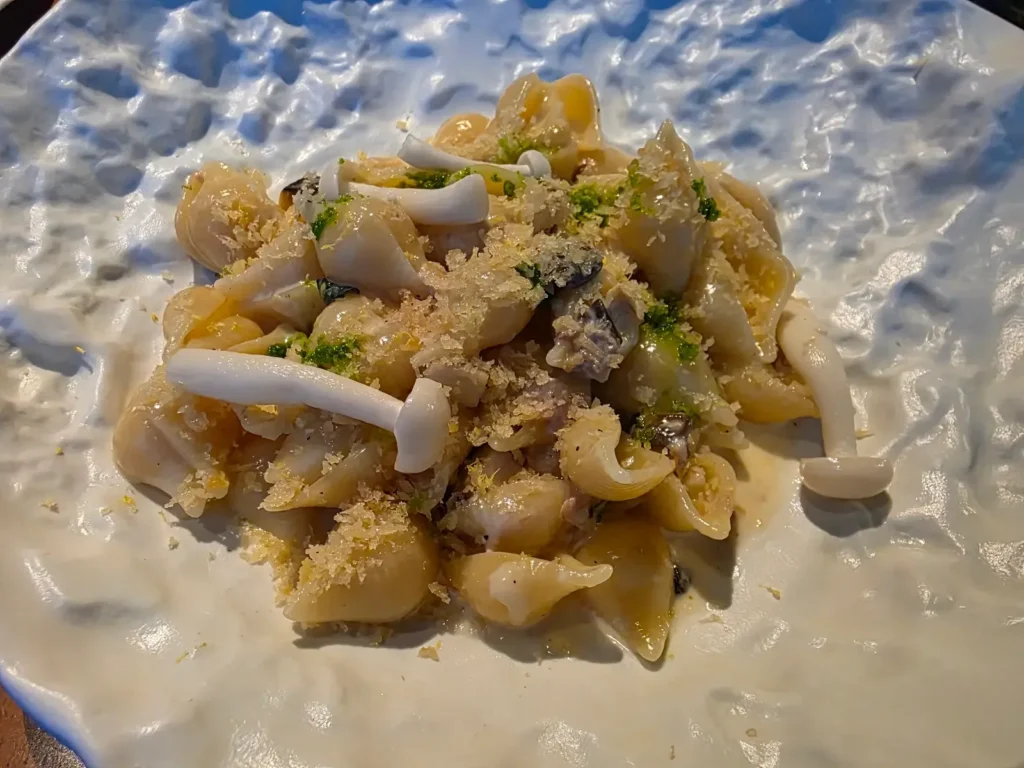 Ocean Restaurantで食べた貝殻形のパスタ