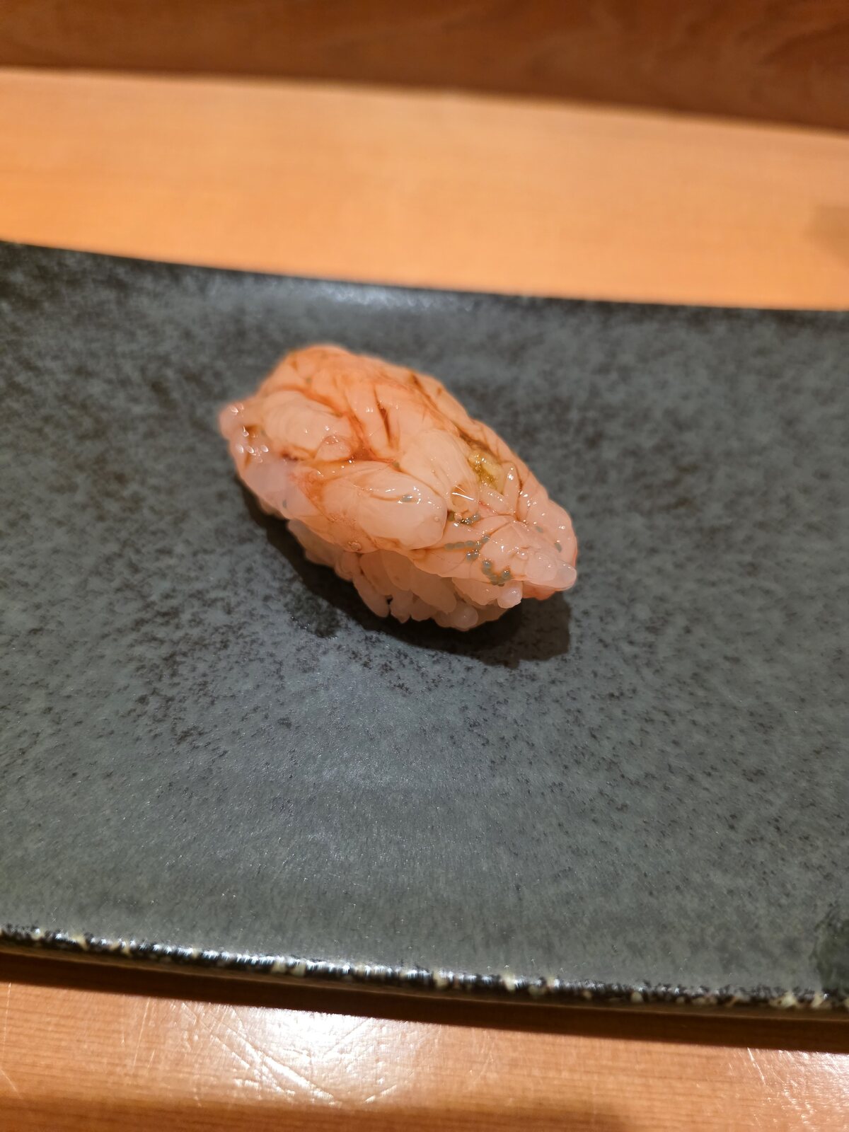 SOTOで供された握り寿司