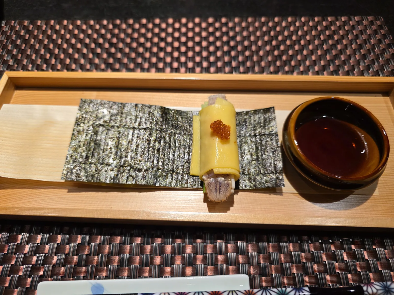蝦蛄の黄味水仙巻き