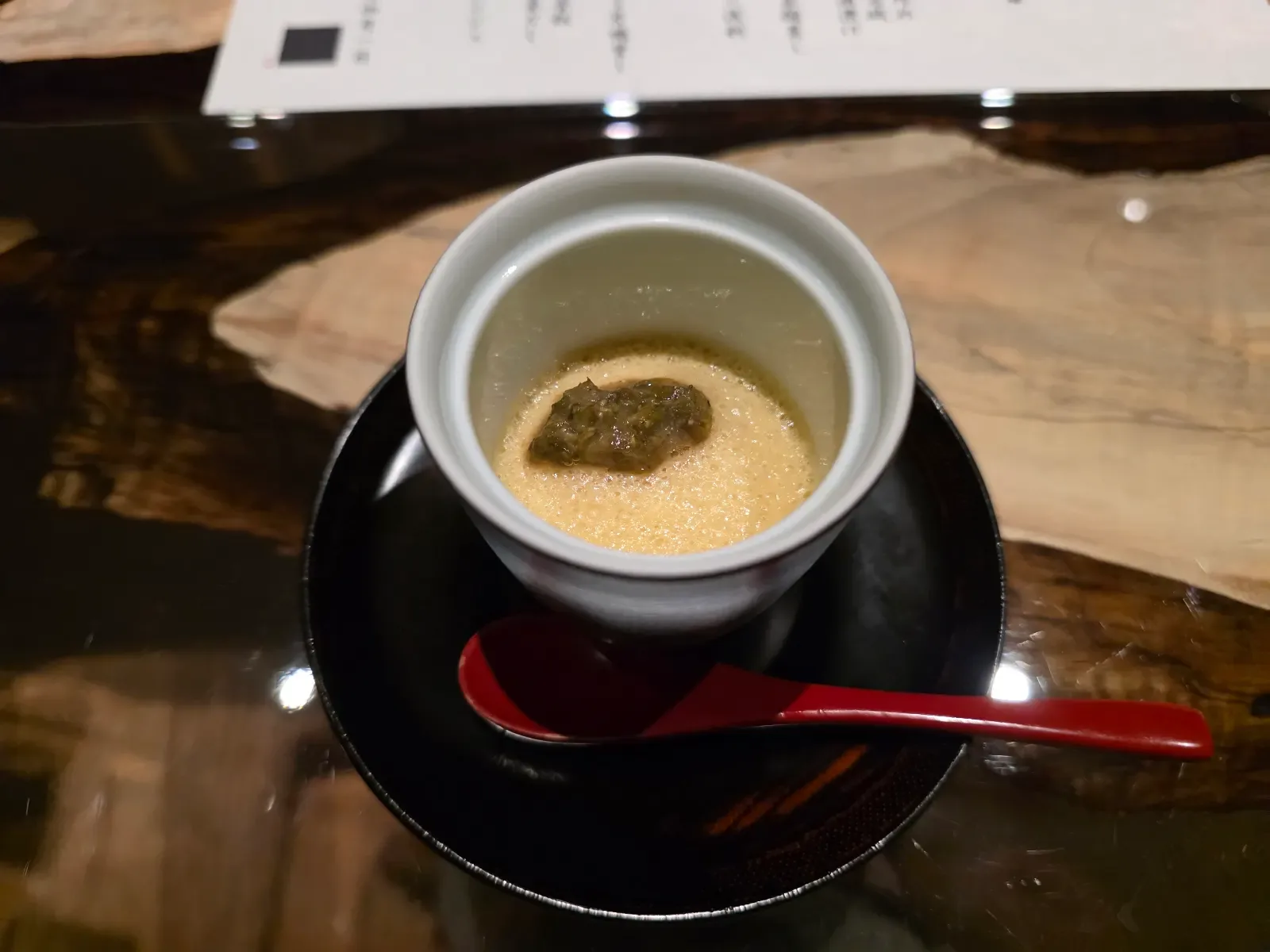 匿 玄のコースで提供された茶碗蒸し