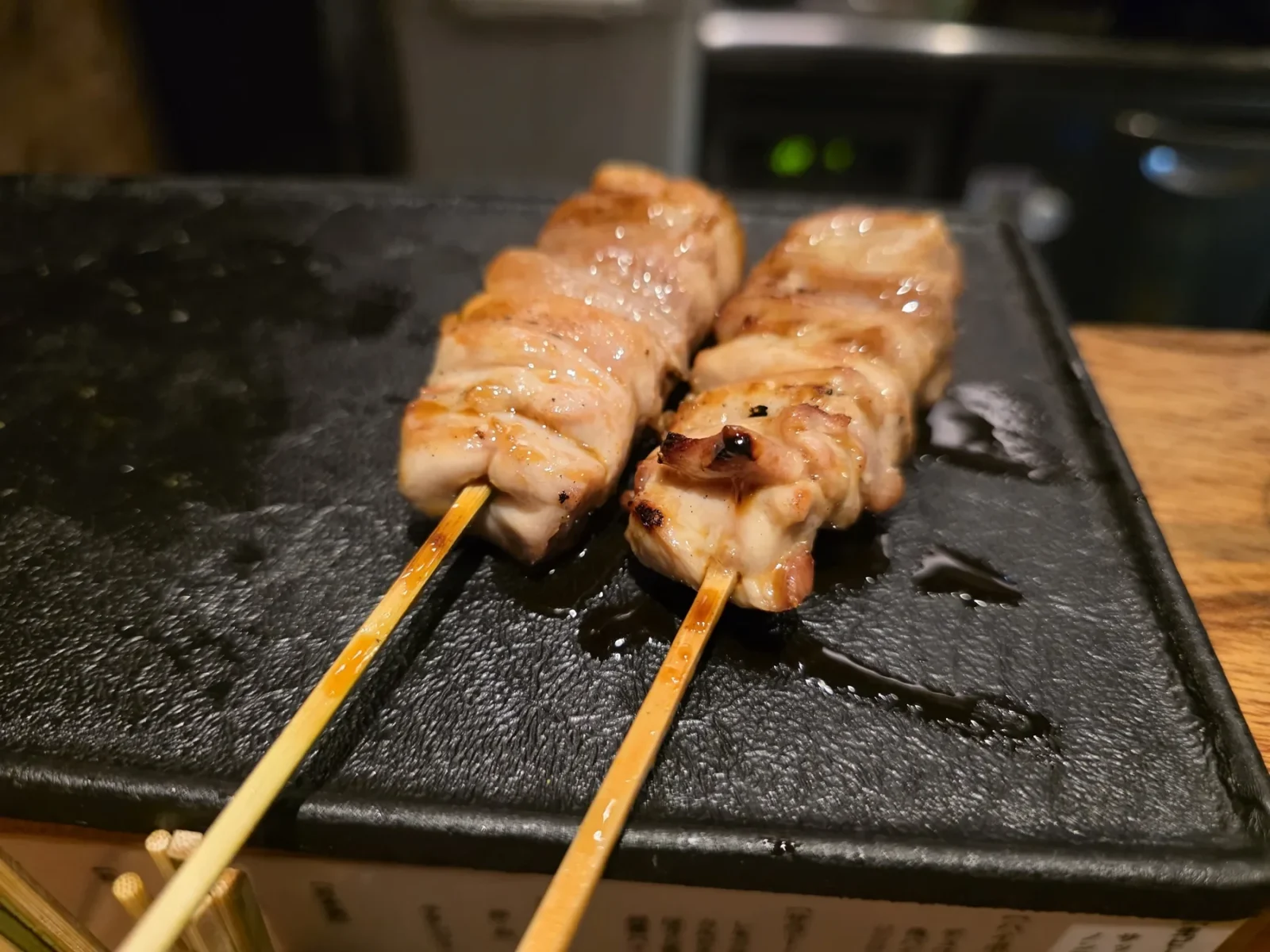 やき鳥 卍郎で味わった焼鳥の串5