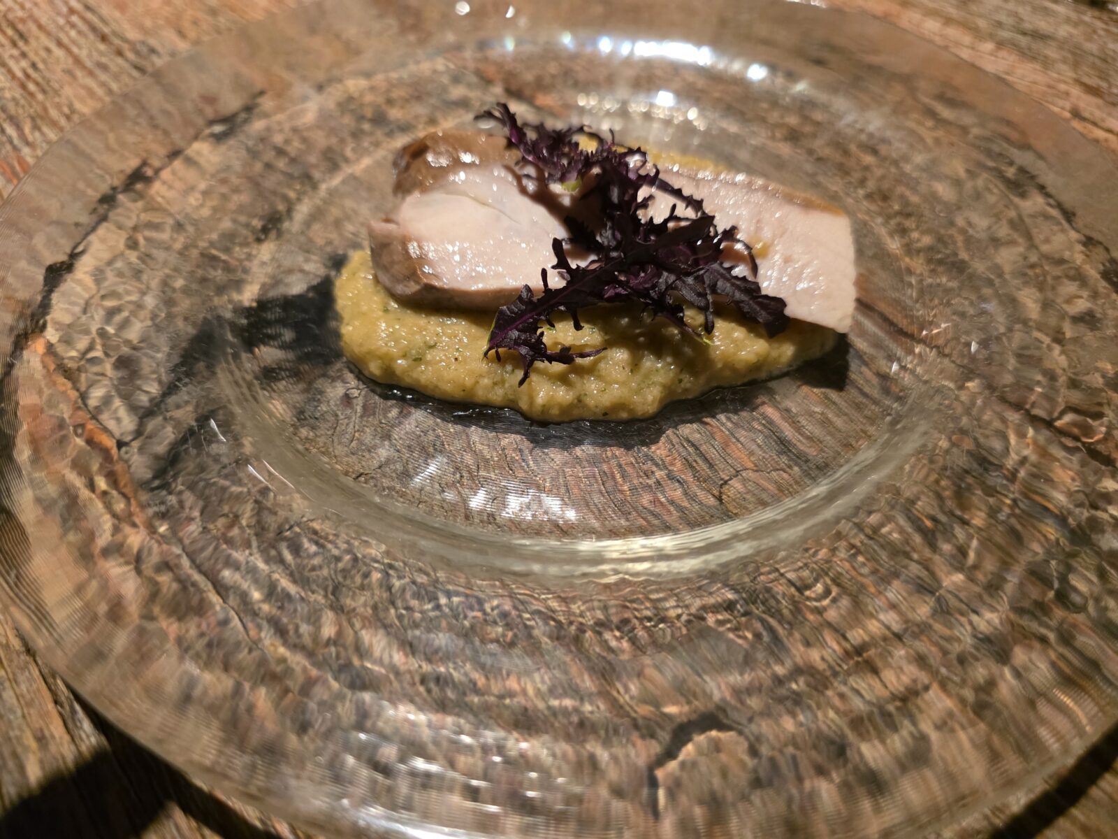 富山ル・グルトンのクリスマスコースのガラス皿の料理