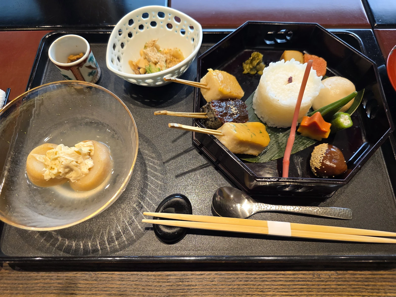 茶房 半兵衛のむし養いの料理