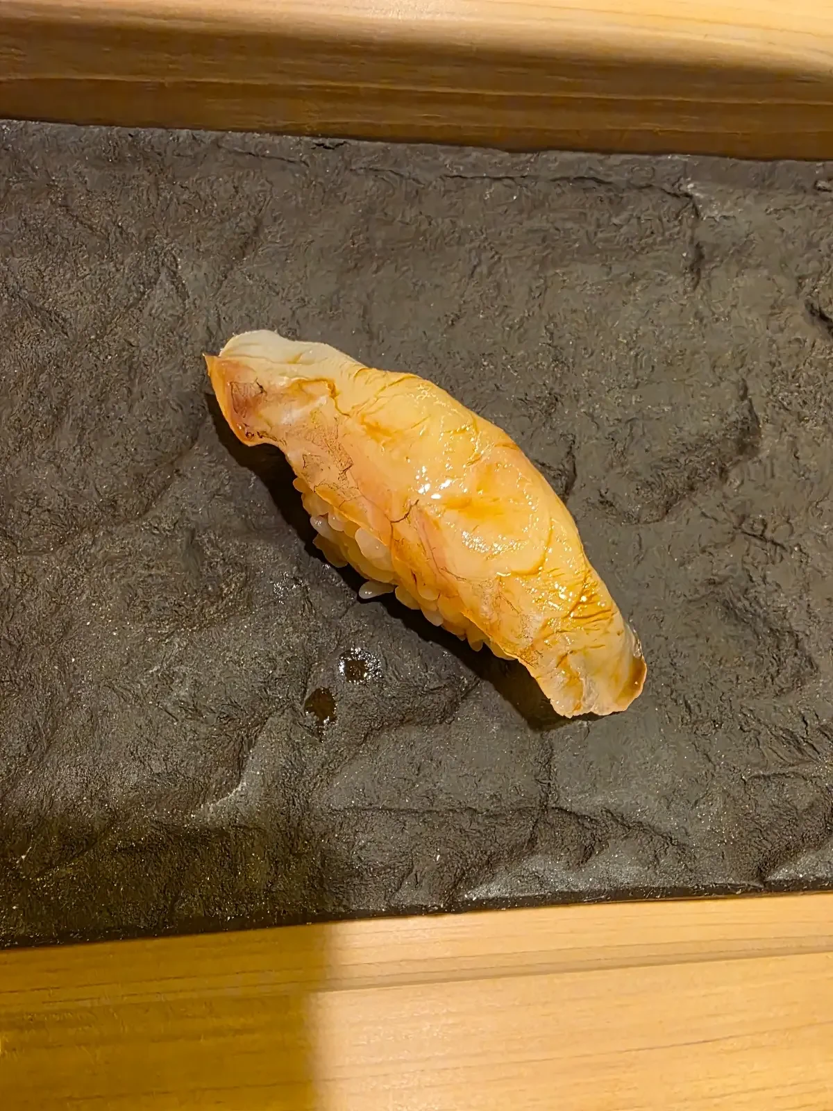 鮨 大門のおまかせで味わった握り 1