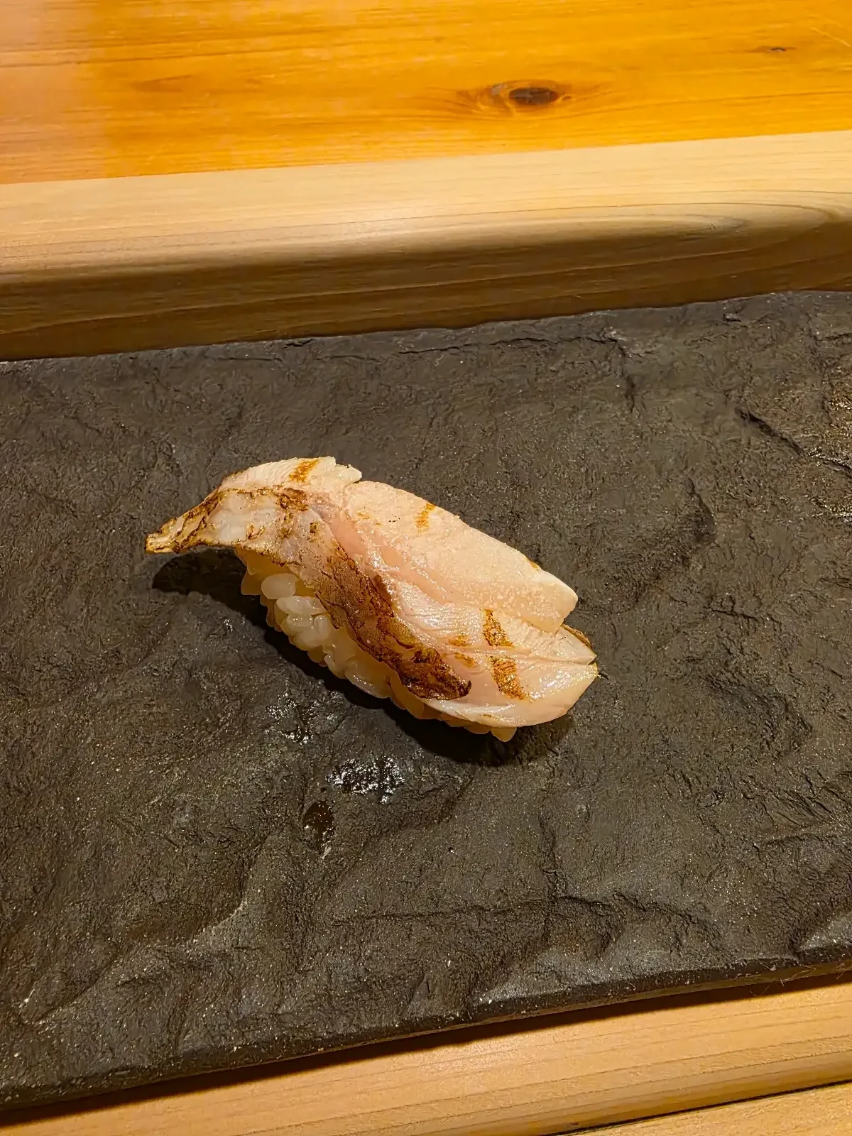 鮨 大門のおまかせで味わった握り 5