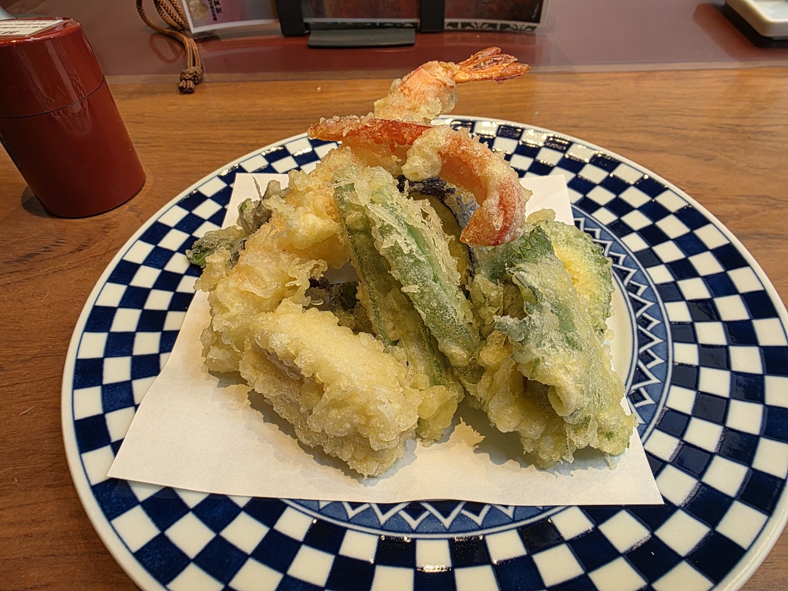 神通町 田村の天ぷら盛り合わせ